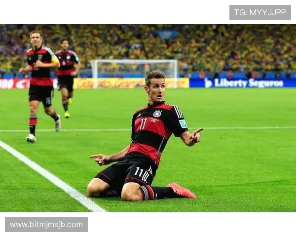 深入解析世界杯最佳射手克洛泽的职业生涯与精彩瞬间